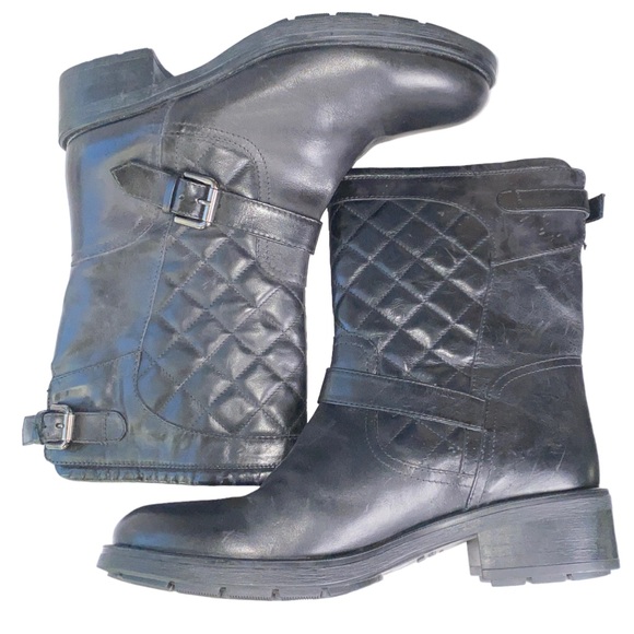 NWT Aquatalia Black Quilted Leather Moto Boots size 9 - Picture 8 of 11
